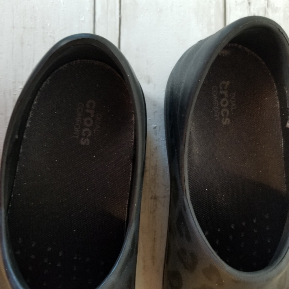 Crocs Neria Leopard Print Slip Resistant Work Clo… - image 7